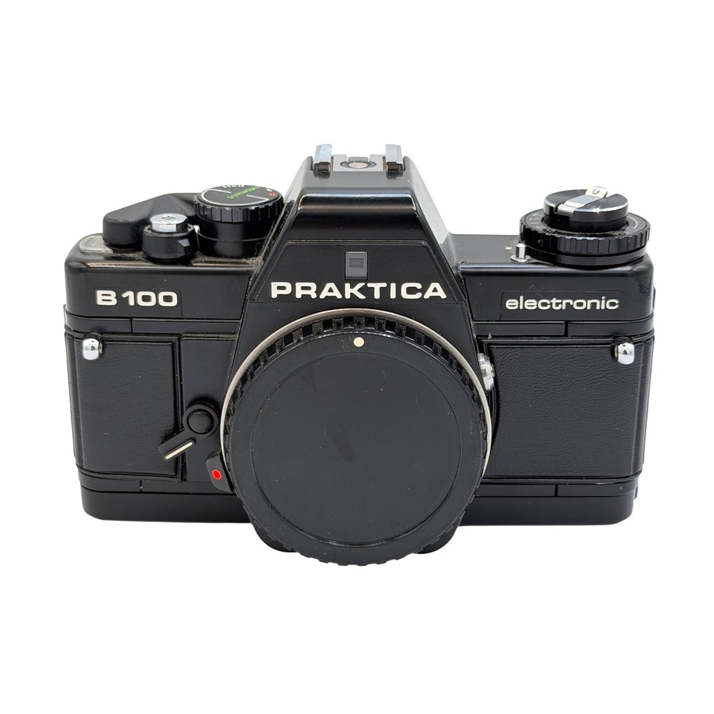Praktica B100 Electronic 35mm SLR Film Camera Body Pentacon Black Made in GDR